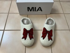 MIA Cozy Holiday Slippers Red Bow Sz 9 NIB 