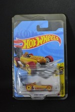 Hot Wheels 2021 Treasure Hunt STREET WIENER Fast Foodie 2/5 Tan w/Red Wheels