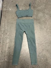 Seamless Ribbed Yoga Set Green Leggings Sports Bra Size L