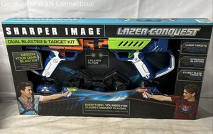 Sharper Image Lazer Conquest Dual Blaster & Target Kit 2 Player Set New In Box