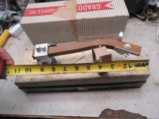 1 Grado  Lab tone arm  NOS  for thorens or garrard turntable.