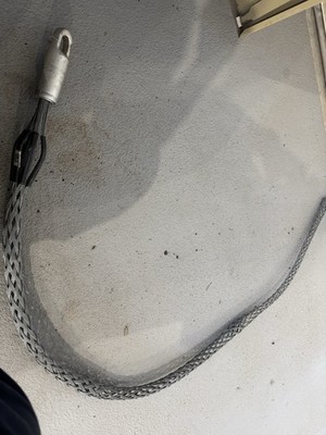 Kellems pulling swivel grip 033-02-024.  1.25-1.50''. 75'' overall length NOS.