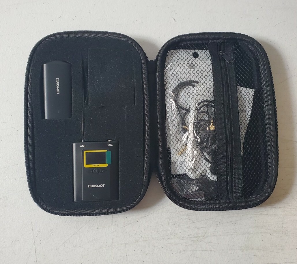 Huusmot+Wireless+Mic+System+Dual+Lavalier+Lapel+Microphone+One+MINI