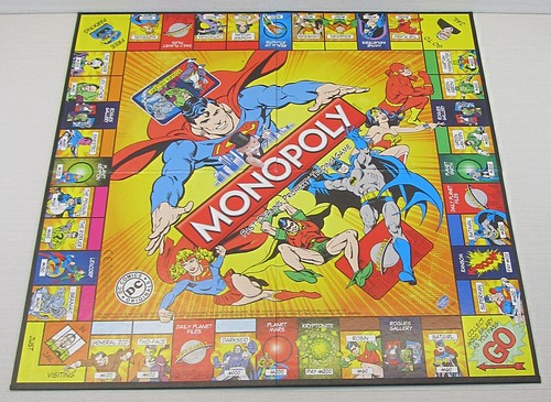 Monopoly DC Comics #1 Special Edition Hasbro 2014 Batman Wonder Woman Superman - Picture 2 of 8