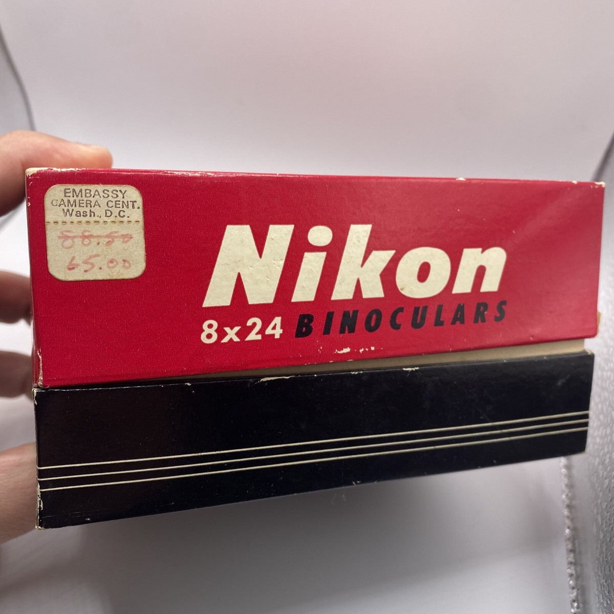Vintage 1979 Compact Nikon Binoculars 8x24 7 ° - RARE W BOX