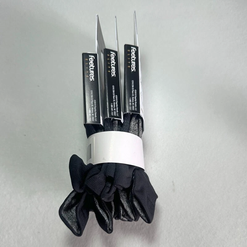 3 pares de calcetines negros Feetures Elite ultra ligeros con pestañas sin mostrar talla M para mujer Foto 3 de 4