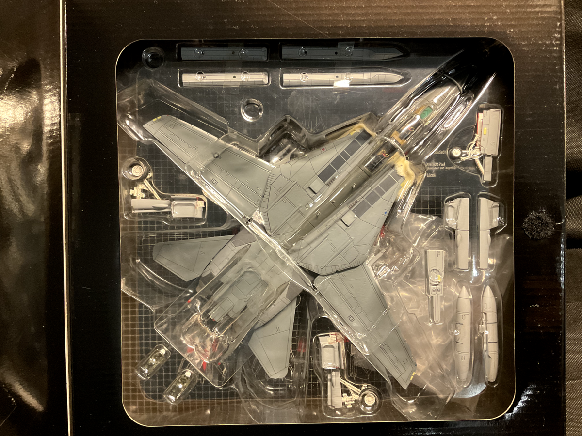 CENTURY WINGS F-14A TOMCAT U.S. NAVY VF-154 BLACK KNIGHTS CENTURY WINGS F-14A TOMCAT U.S. NAVY VF-154 BLACK KNIGHTS