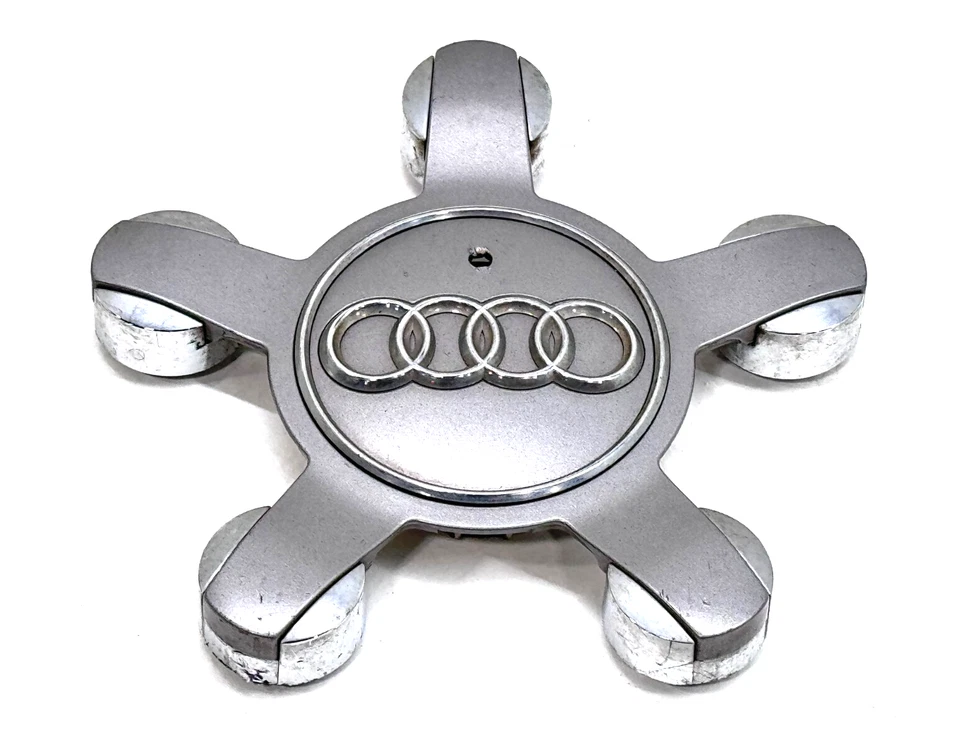 Tapa central rueda AUDI A3 Q5 S3 2009-2020 OEM 8R0 601 165 Foto 4 de 4