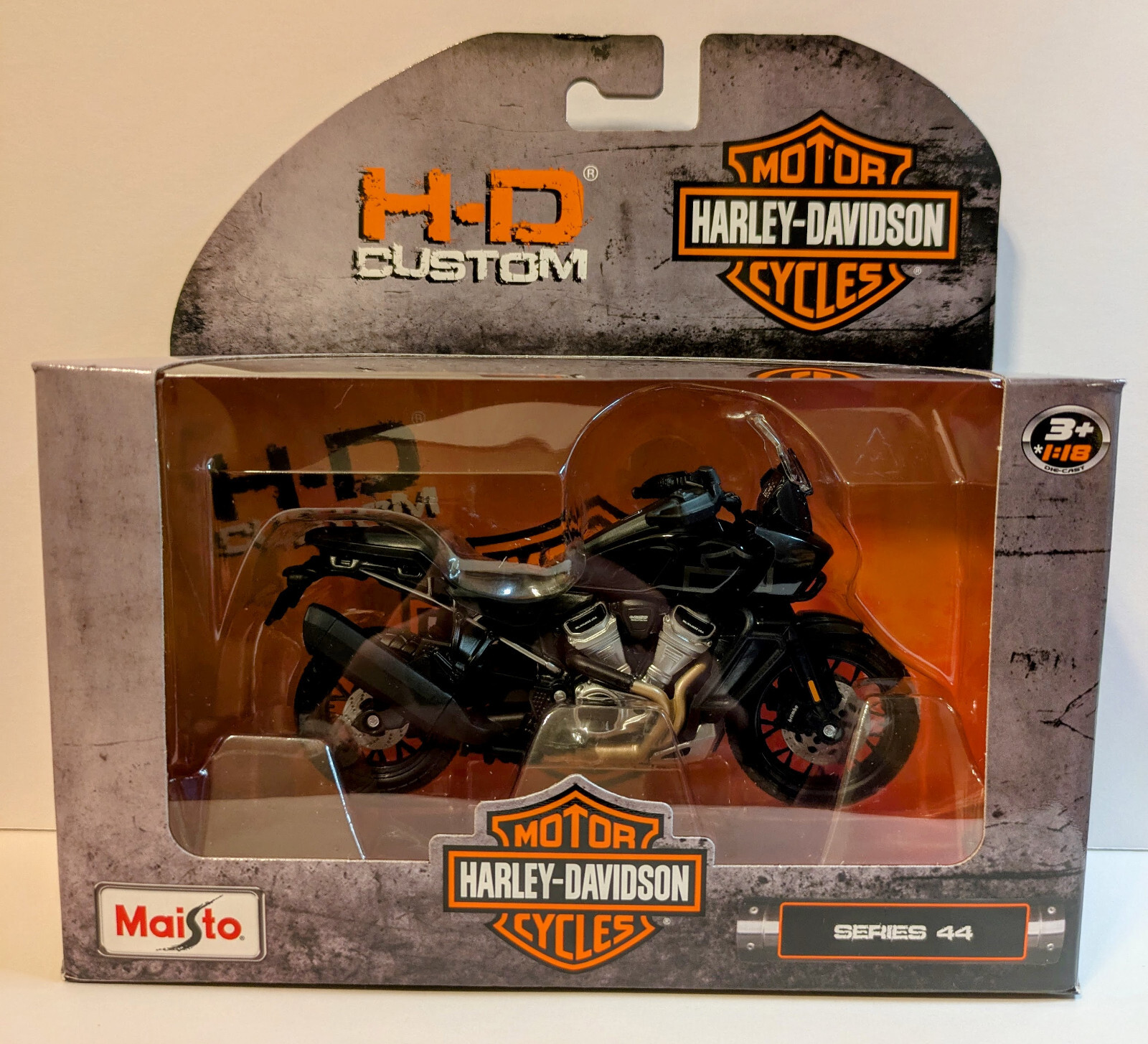 Maisto Harley Davidson 2023 Pan America 1250 Special Series 44 1:18 Die-cast