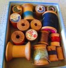 Lot Of Wood Spools, Variety of Brands And Sizes