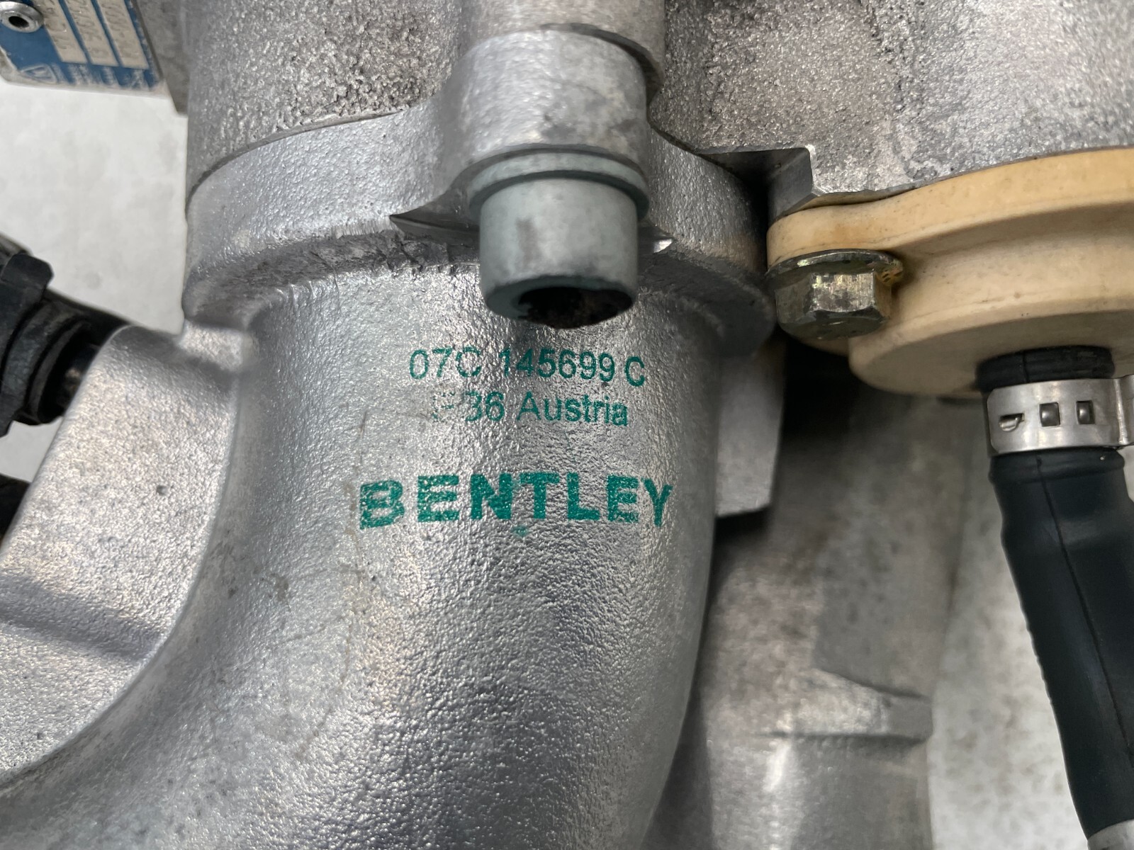 2003-2007 Bentley Continental GT Left Turbo Turbocharger 6.0L 1577 OEM