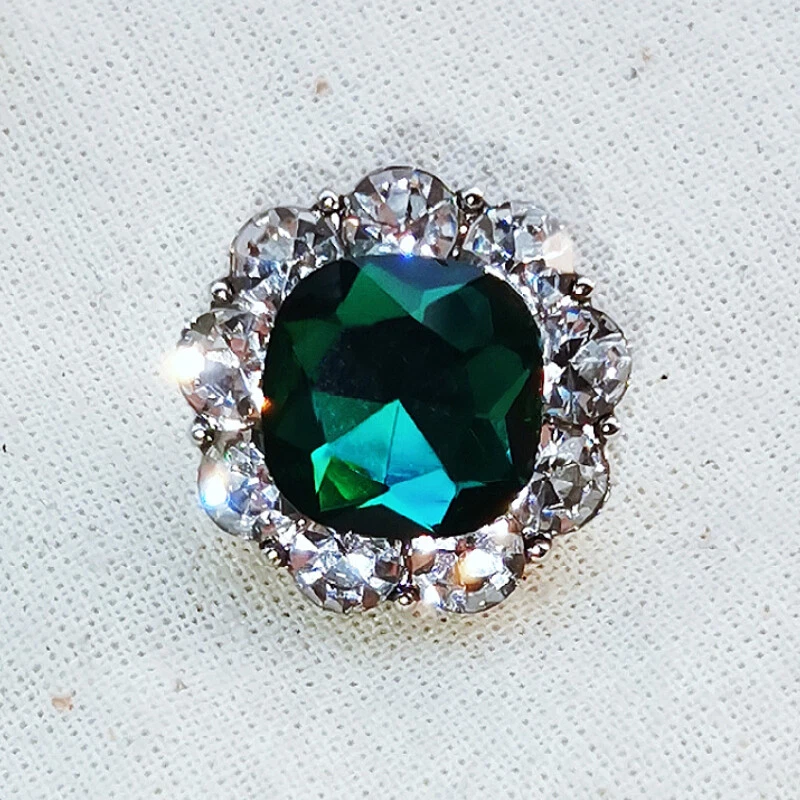 6Pcs Rhinestone Buttons Ladies Girls Clothes DIY Crafts Sewing Accessories - Image 3 of 4