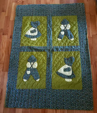 Vintage Bonnet Sue Boy  Girl Handmade Baby Crib Quilt 45x32