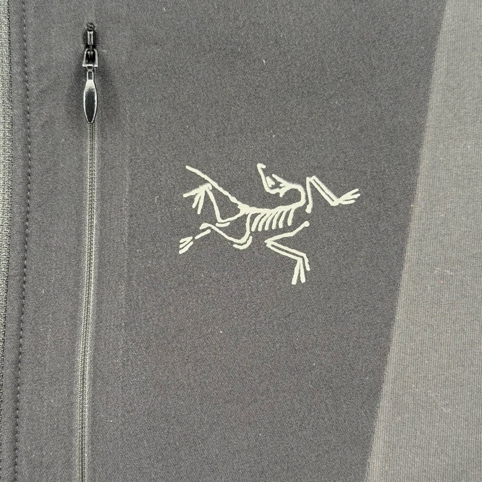 NWT Arc'teryx Rho LT Zip Neck Base Layer Top Mens Medium Black Thermal Trail Ski thumbnail 3