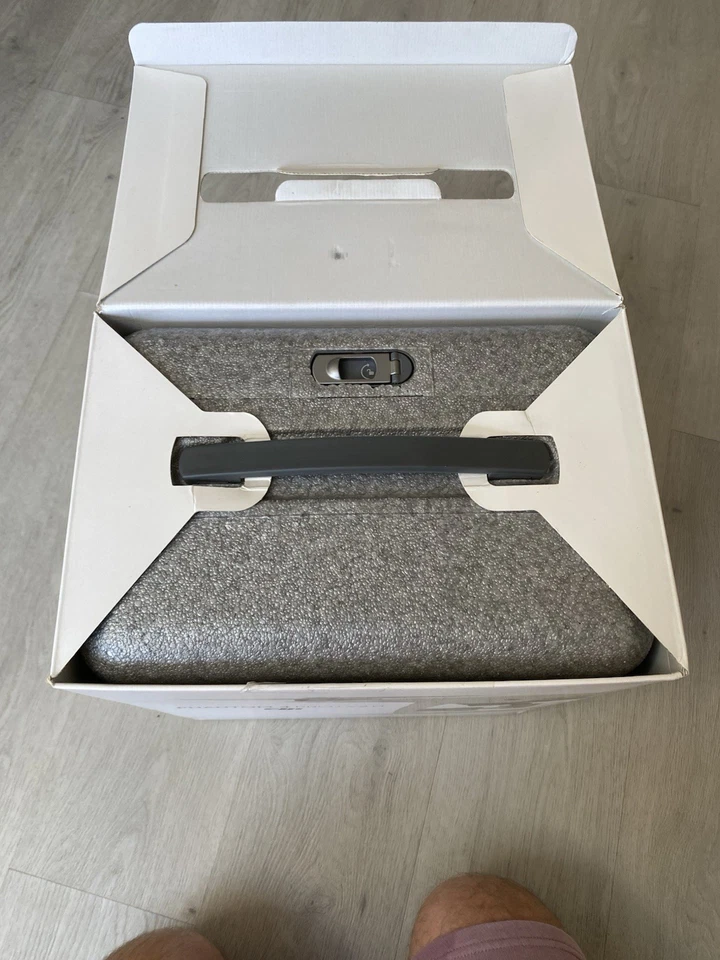 Phantom 4 pro + V2.0 DJI - Image 2 of 4