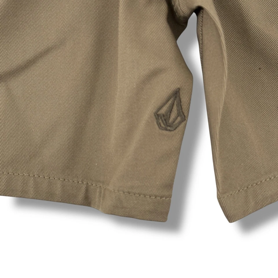 Volcom Frickin Elastic Drawstring Chino Shorts Big Boys Sz Medium 6" Inseam - Image 3 of 4