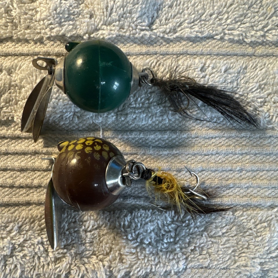 2 Worth Flutter Fin Old Fishing Lures.17 | eBay