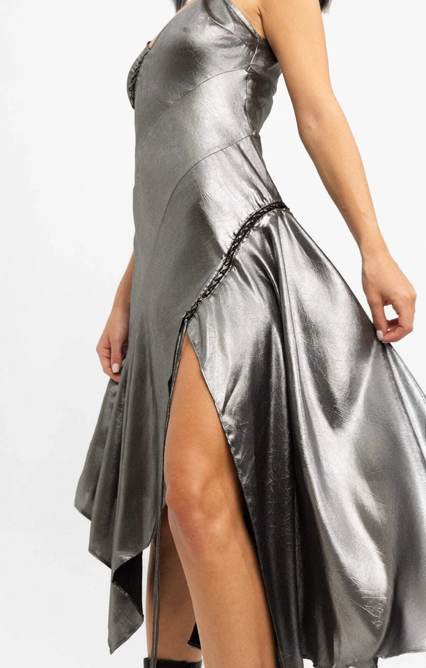 Vestido midi sin cordones asimétrico plateado Topshop para mujer con cuello en V PVP £56 Foto 3 de 4