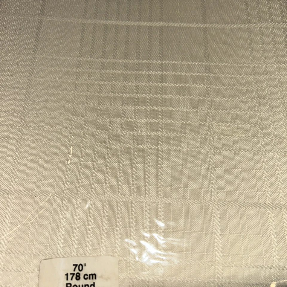 MANTEL LIVING QUARTERS 70” Redondo Crema Bonita Tela Tejida Nuevo en Paquete Foto 2 de 4