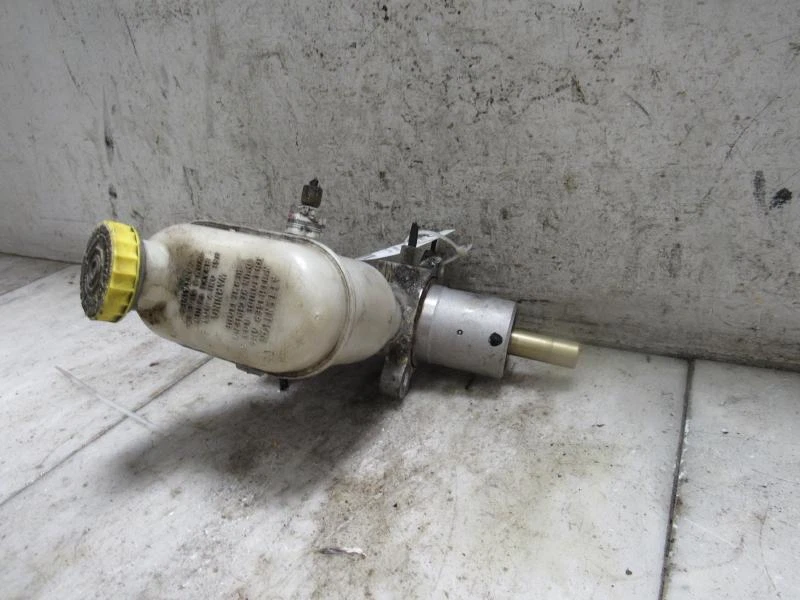 00 01 02 03 04 05 Dodge Neon cilindro maestro OEM Foto 3 de 4