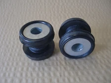 ASTON MARTIN DB7 FRONT SUSPENSION TOP WISHBONE CONTROL ARM BUSH PAIR *NEW*