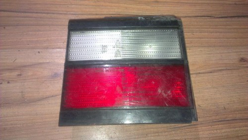 Volkswagen Passat 1992 Tail light inner, left side 333945107, Genu #101121-45