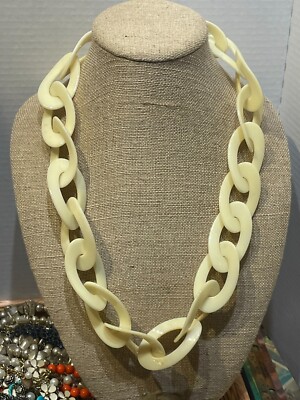 VINTAGE 80'S KENNETH LANE MASSIVE ACRYLIC LINKS LONG NECKLACE BLONDE CREAM COLOR