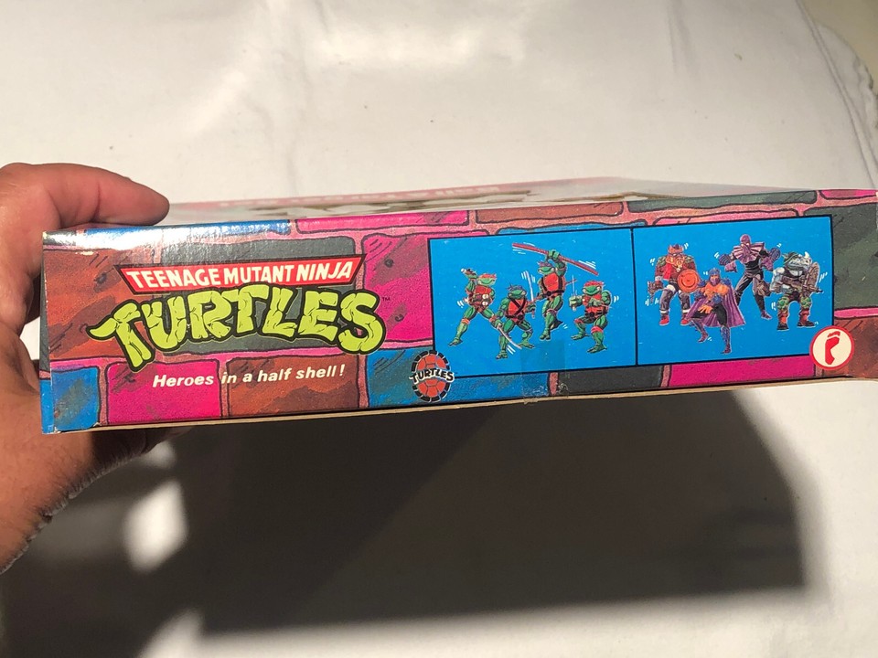 VINTAGE TEENAGE MUTANT NINJA TURTLES LEONARDO BALL & TARGET SET 1989 eBay