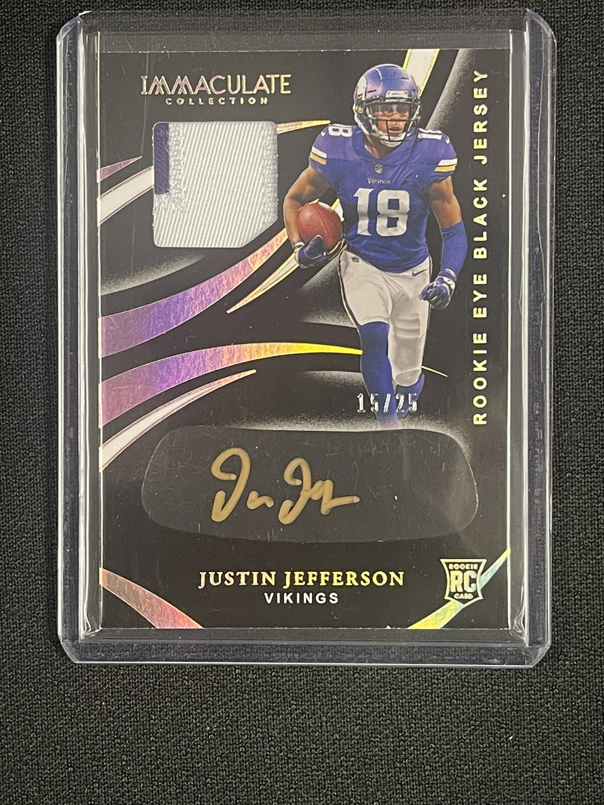 2020 Immaculate Justin Jefferson Rookie Eye Black Patch Auto Gold /25 Vikings