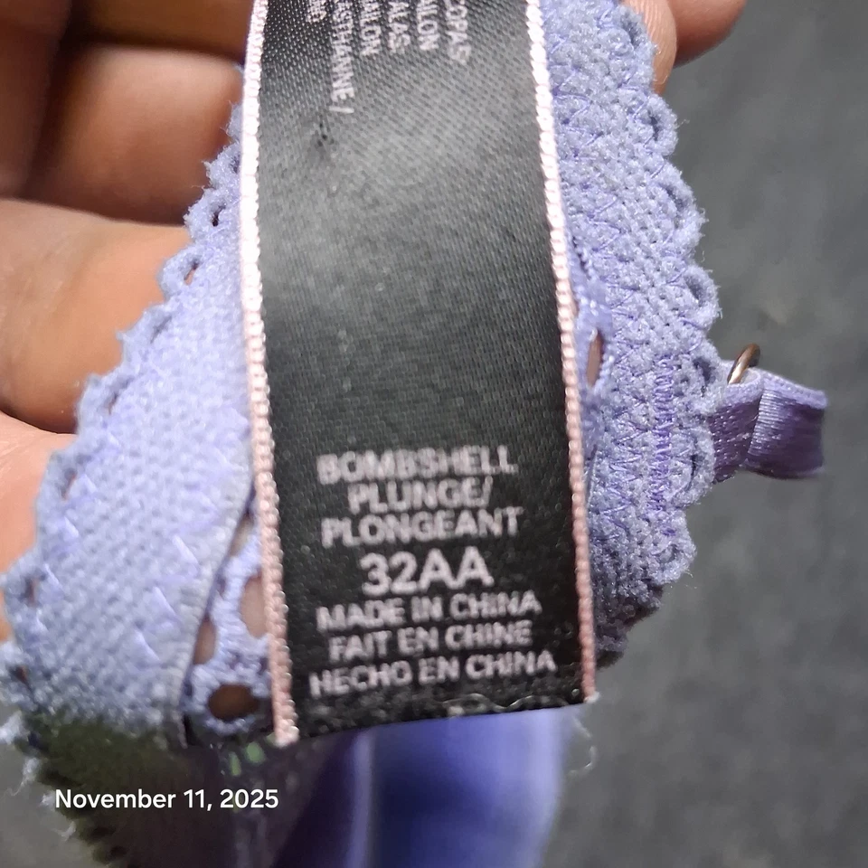 Sujetador Victoria Secret de encaje Bombshell para mujer talla 32AA púrpura Foto 4 de 4