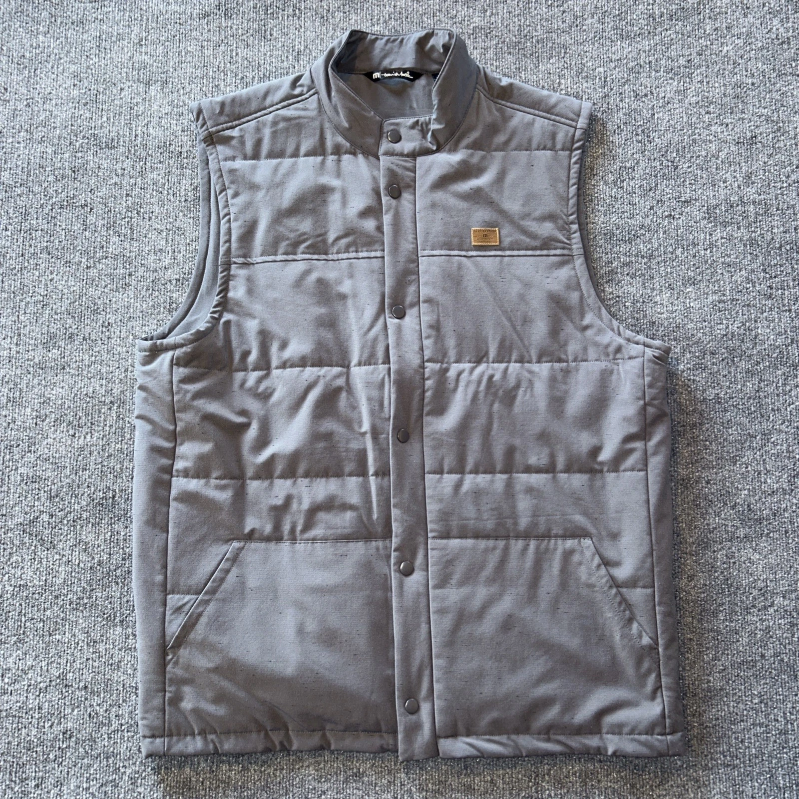 Travis Mathew Vest Mens XL Gray Quilted Insulated Snap
Opens in a new window or tab
