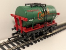 Hornby R127 OO Gauge Castrol Tank Wagon