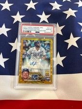 2023 Topps Chrom Update Vinnie Pasquantino RC AUTO-GOLD WAVE REF. /50 PSA 10