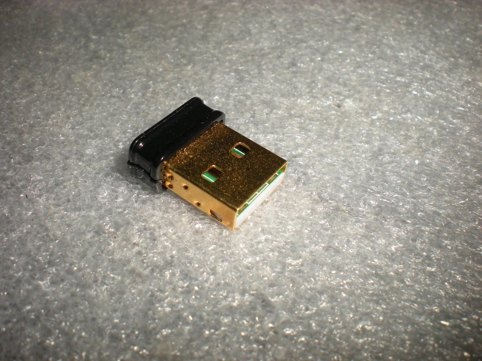 Edimax Nano USB Wi-Fi 150 Mbps 802.11bgn Wireless Adapter Gold - Image 4 of 4