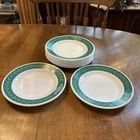8 Vintage Corning PYREX Autumn Bands GREEN Laurel Leaves LUNCHEON PLATES