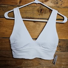 New Lululemon Align V Neck Bra Size 6 C/D White Nulu Stretch NWT
