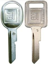 2 NEW GM Logo OEM "J" IGNITION +"K" DOORS/TRUNK Key Blanks Uncut 320470 + 320471