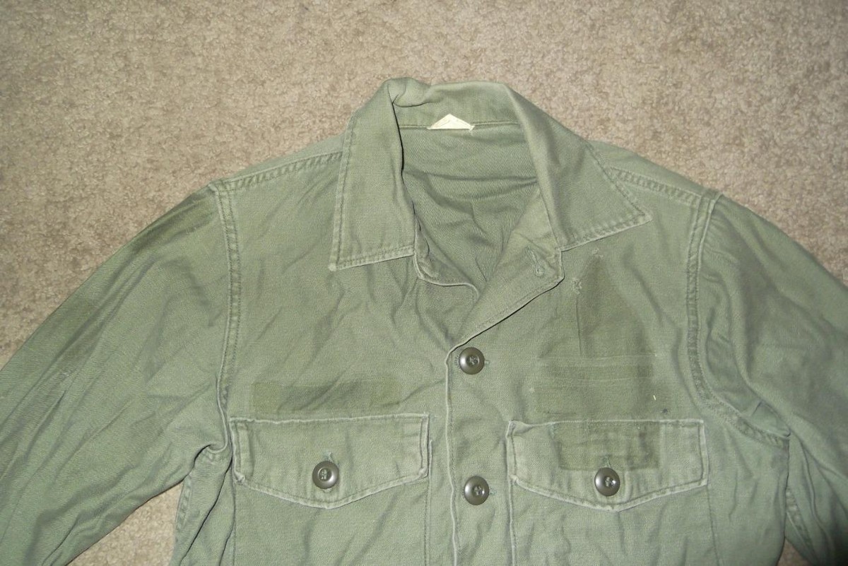 Military Jungle Fatigue Shirt 14 1/2 x 31 Man's Army USAF Vietnam