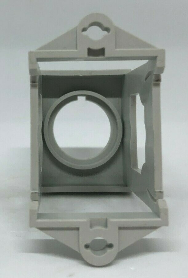 M22-IVS EATON MOELLER, Switch Accessory, DIN Rail Mounting Adapter, RMQ-Titan Front Xing Components | Farnell Nland