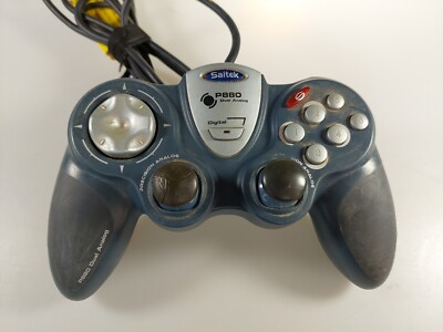 Vintage Saitek P880 USB Dual Analog Pad Gaming Controller 