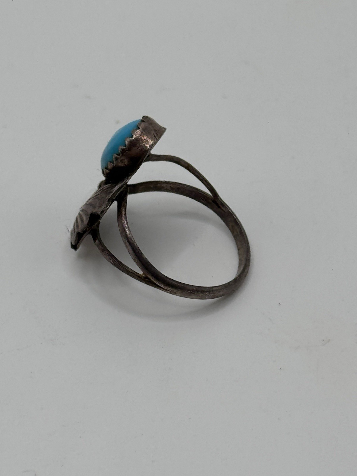 Tiny Turquoise Native American Ring Saw Tooth Bez… - image 2