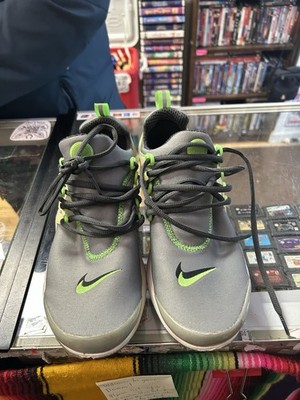 Nike Air Presto PRM Halloween Smoke Grey Sz 10 Green FJ2685-001 Men's No Insole