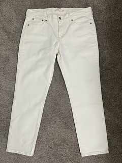 Pantalones de mezclilla para mujer Levi Boyfriend blancos nuevos sin etiquetas talla 29 calce regular