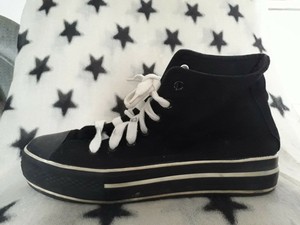 new look converse