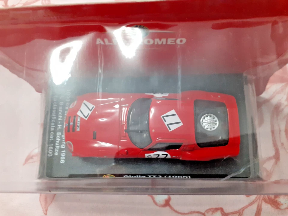 EBOND Alfa Romeo Giulia TZ2 1965 - 1000 Km Di Nurburgring 1966 - 1:43 - 0278 - Immagine 3 di 3