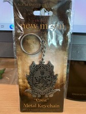TWILIGHT SAGA New Moon "Crest" Metal Keychain MIP