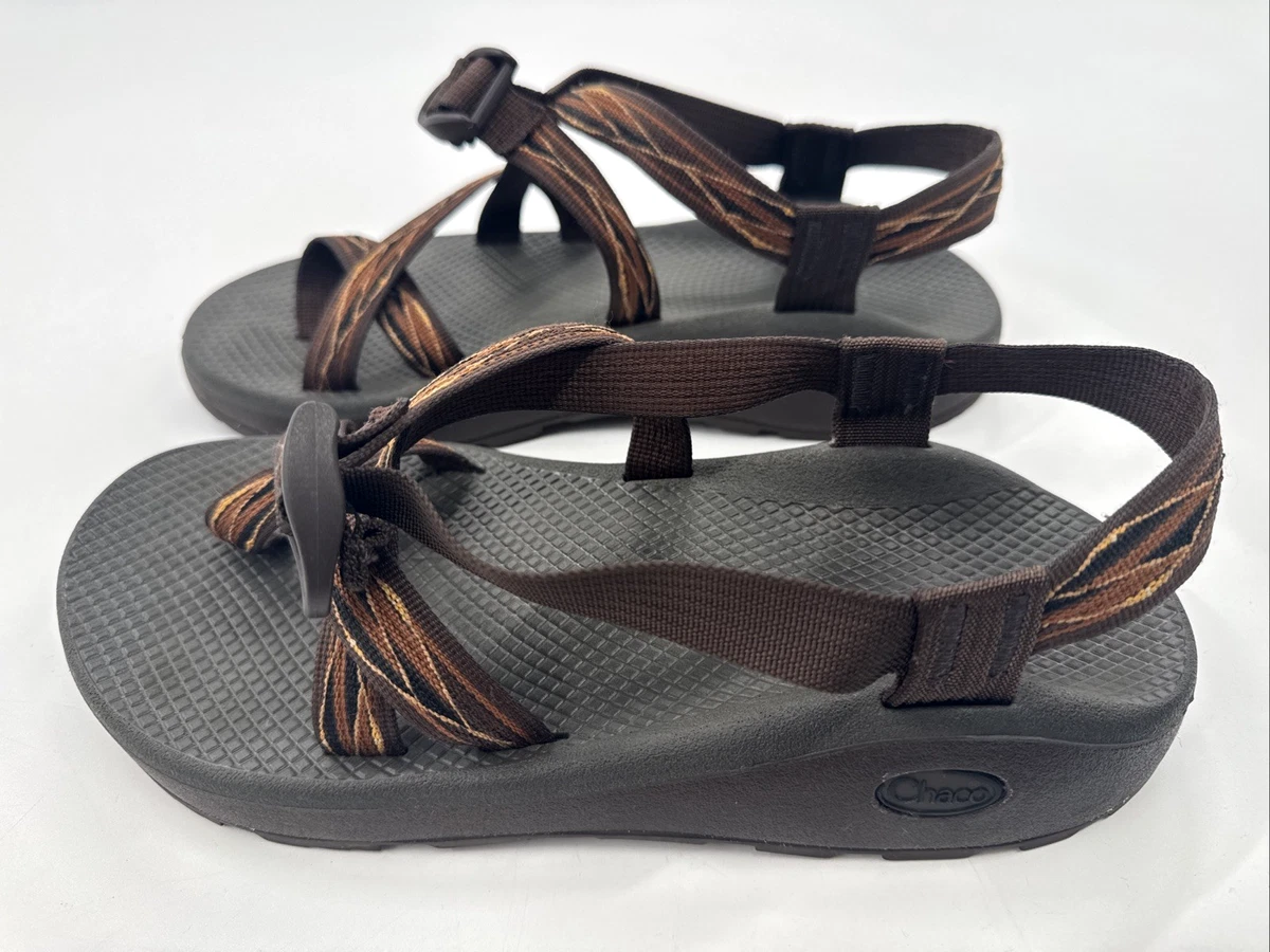 Chaco Brown Strappy Outdoor Sandals, men’s SZ 10, box 9 MEN main image 3