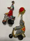 VINTAGE SCHYLLING LOT COLLECTOR SERIES DUCK & ELEPHANT ON A BIKE WIND UP TIN TOY