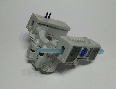 Firing Missiles - STAR WARS Force Awakens R2-D2 2015 Hasbro