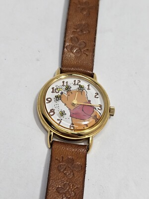 VTG Winnie The Pooh Timex Disney Classic Watch w. Leather Band -NEED NEW BATTERY Vintage Disney Winnie The Pooh Timex Watch w/ New Battery  main image 4
